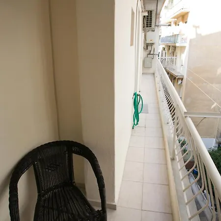 White Cozy Appartement